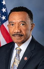 Kweisi Mfume